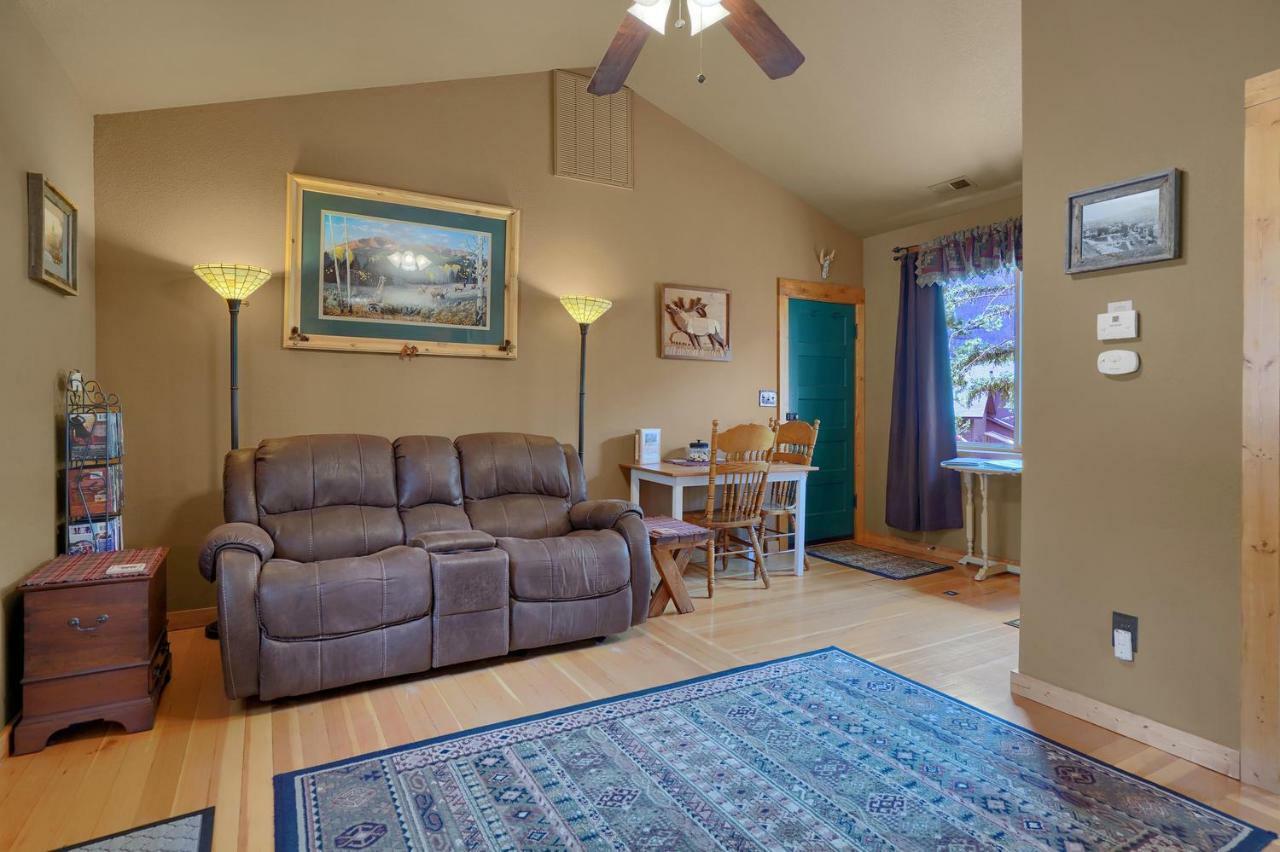 Pikes Peak Guest Cabin At Rocky Mountain Lodge Cascade-Chipita Park Exterior foto